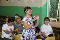 Александр Бурмак обсудил проблемы жителей Садового и Ключей