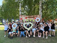 Спорт, наука, патриотизм и здоровье: проект "Каникулы со Знанием" проходит в оздоровительных лагерях Саратовской области