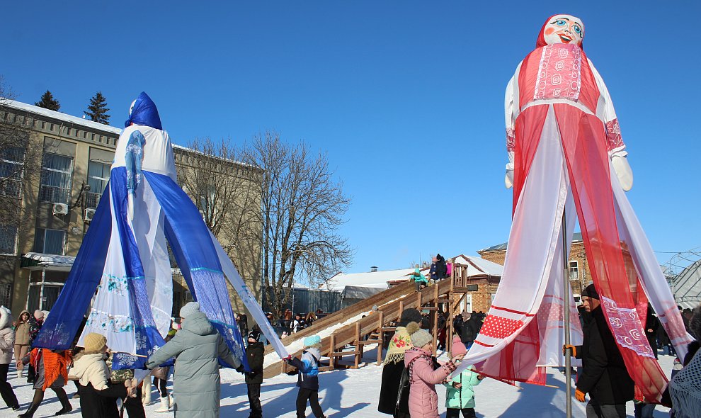 Красноармейск встретил Масленицу с размахом