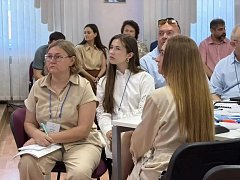  Новые инструменты помощи: в Саратовской области обсудили поддержку участников СВО на семинаре Общества "Знание"