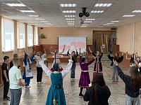"Малая Родина -большая любовь" в Красноармейском районе продолжилась на лаборатории национального танца в Районном Дворце культуры