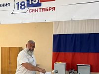 Вячеслав Максюта принял участие в голосовании