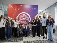 Воспитанники саратовской театральной студии "Театралика" выступают в финале "Театрального Приволжья"